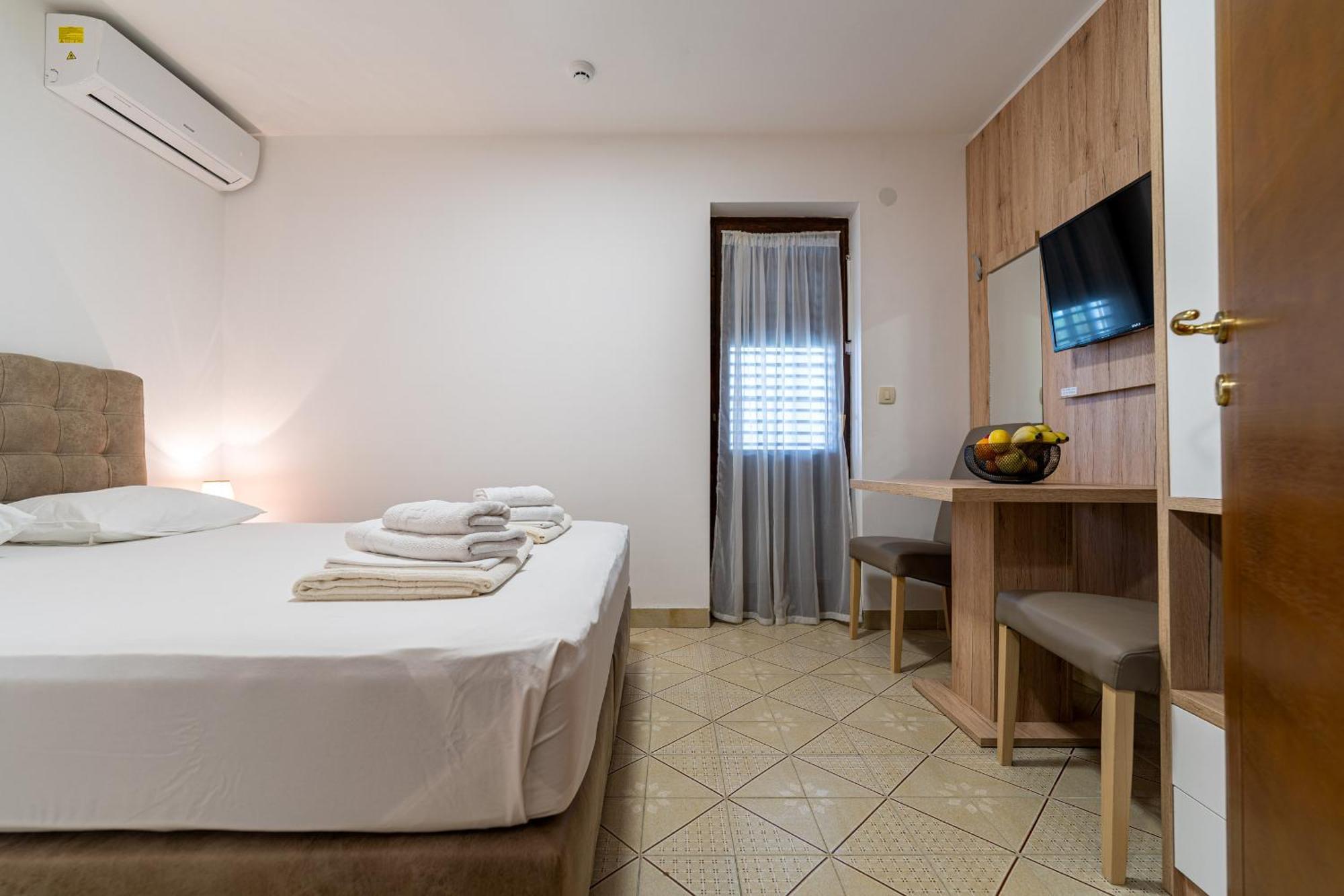 Studio Apartments Marea 2 Budva Habitación foto